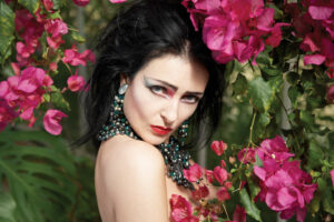 Siouxsie Sioux in a garden